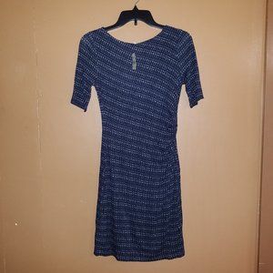 $98 LOFT SZ. X-SMALL PETITE BLUE/WHITE SHORT SLEEV